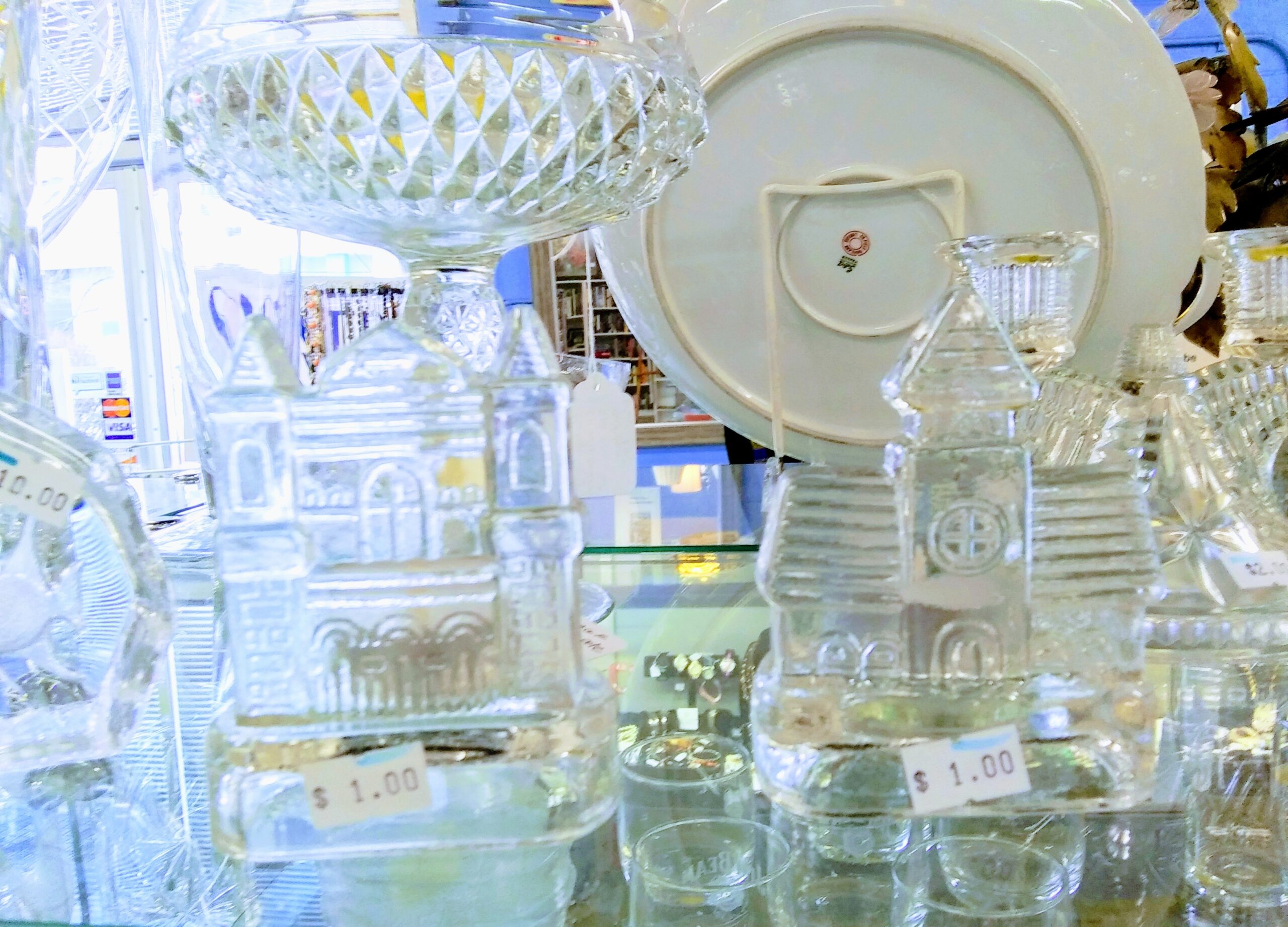 Clear Glass Decorative Items