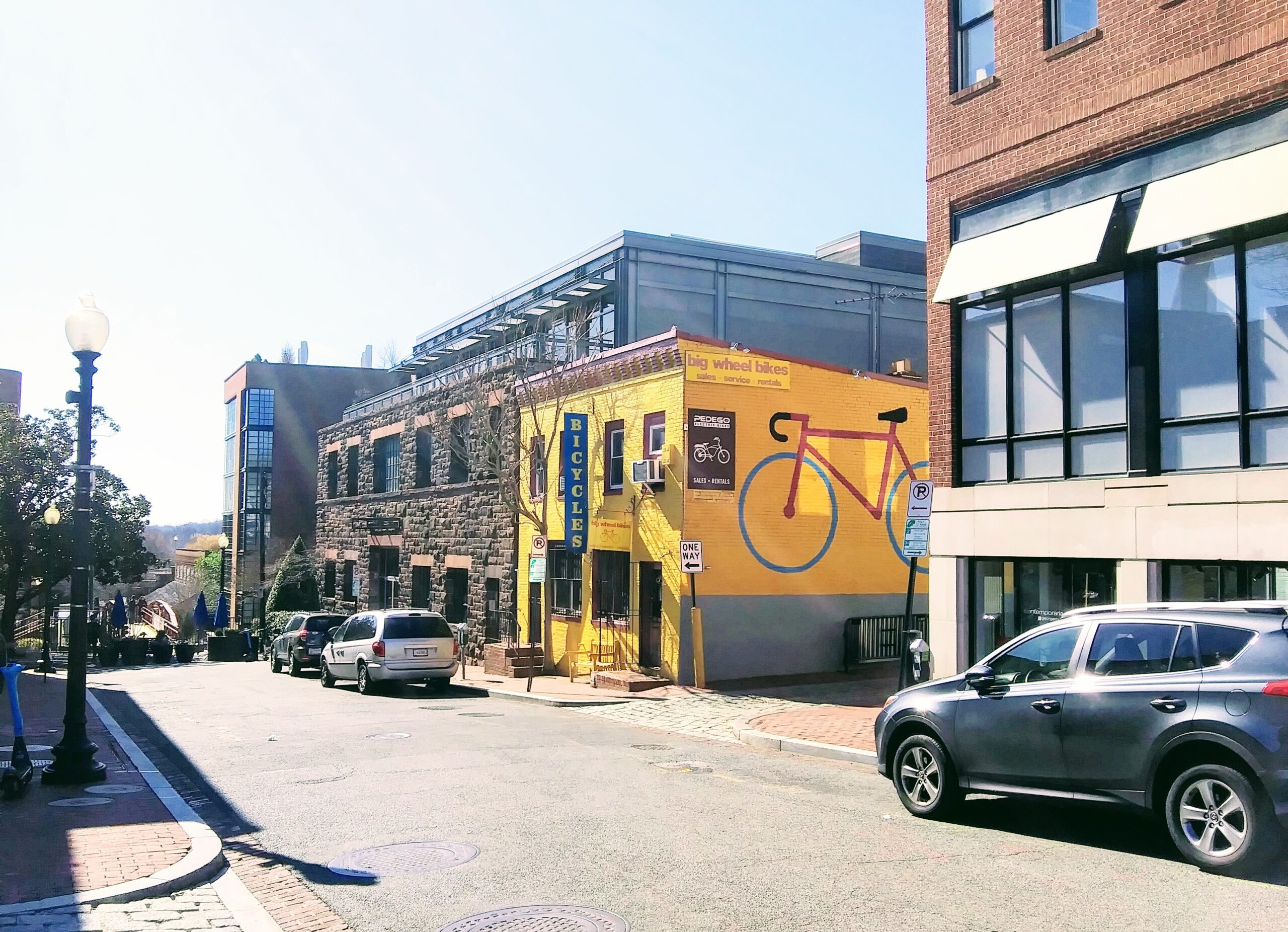 Electric Bicycle Shop with Mural Painting