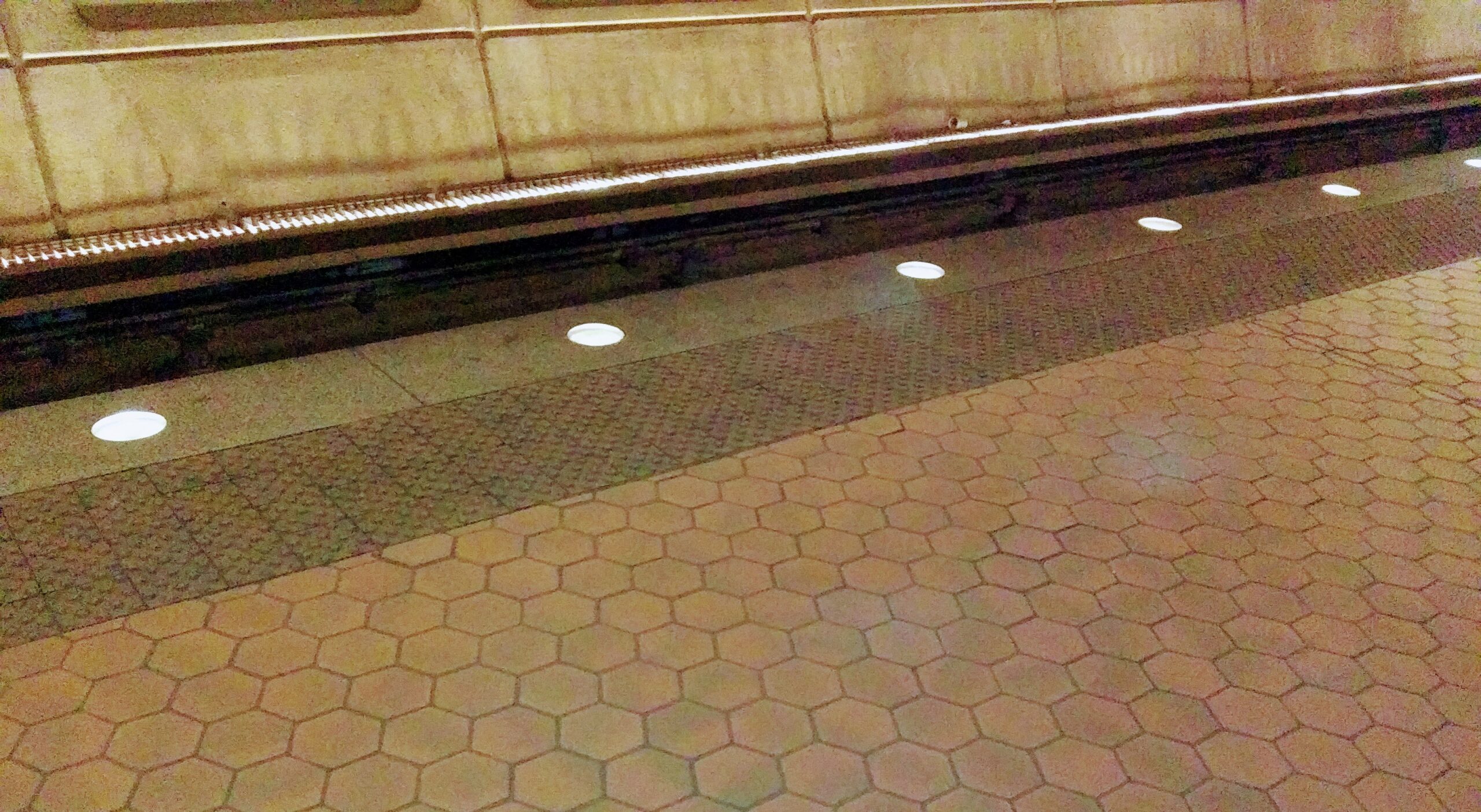 Flashing Metro Sidewalk Lights