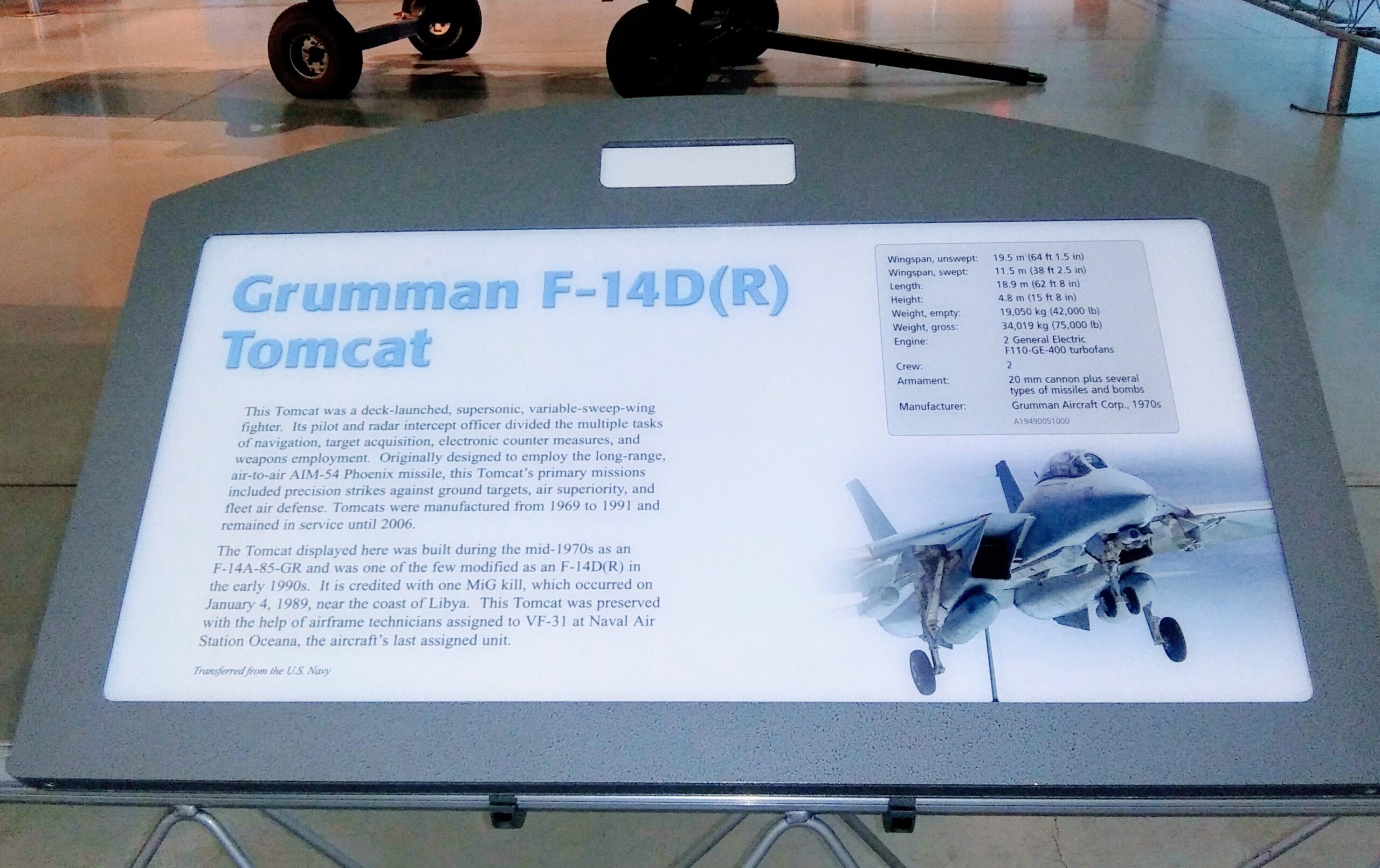 Information ofn the F-140 Tomcat