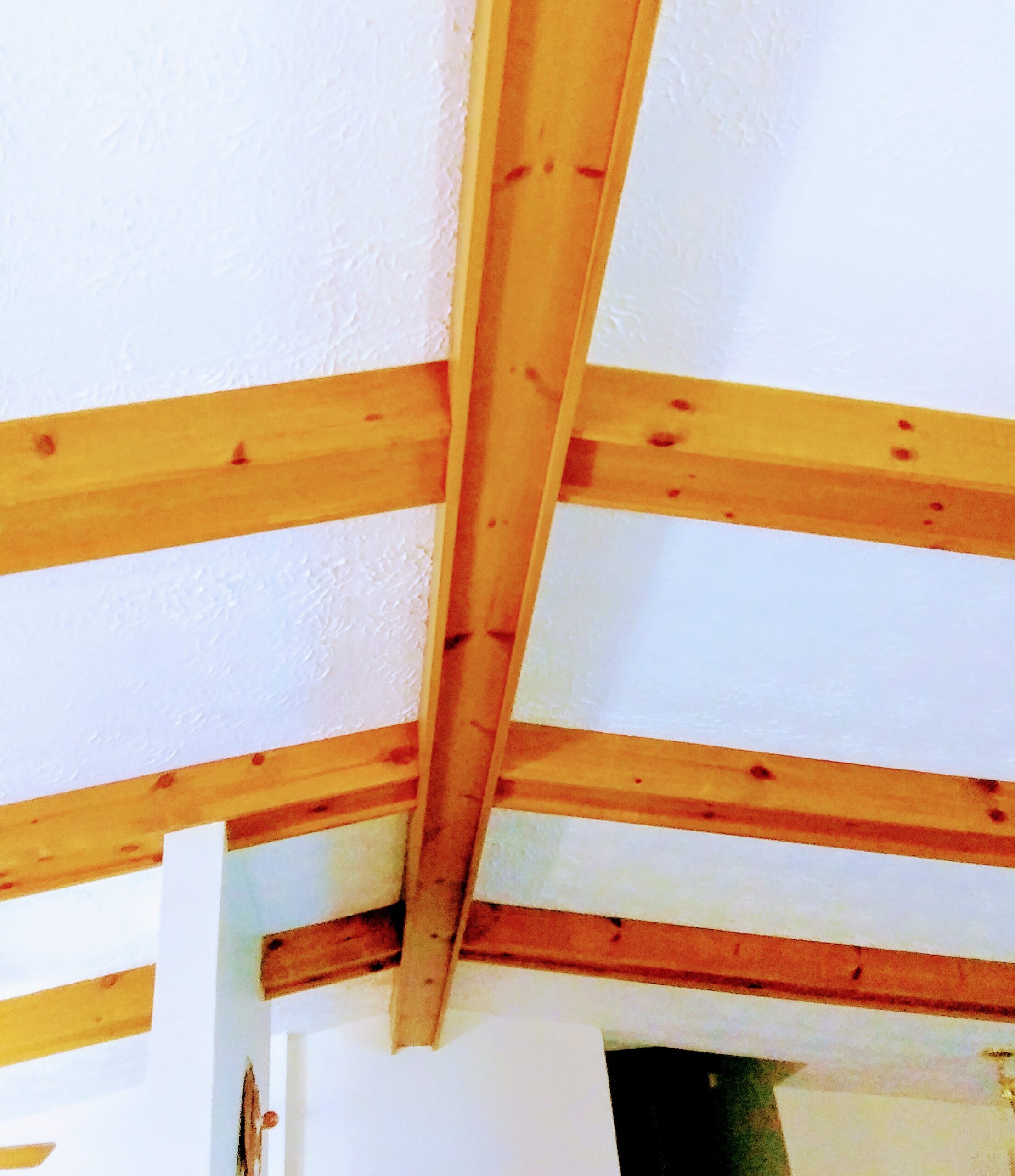 Center of Ceiling Beams