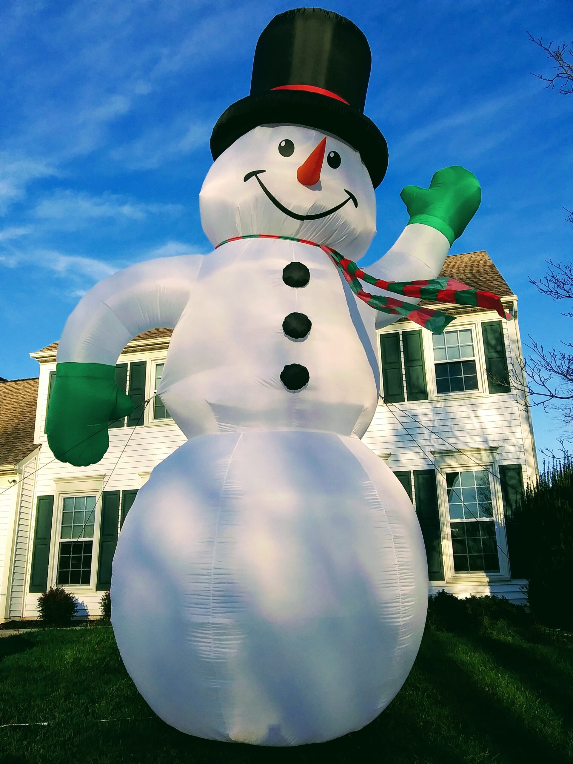 Huge Whit4e Snowman