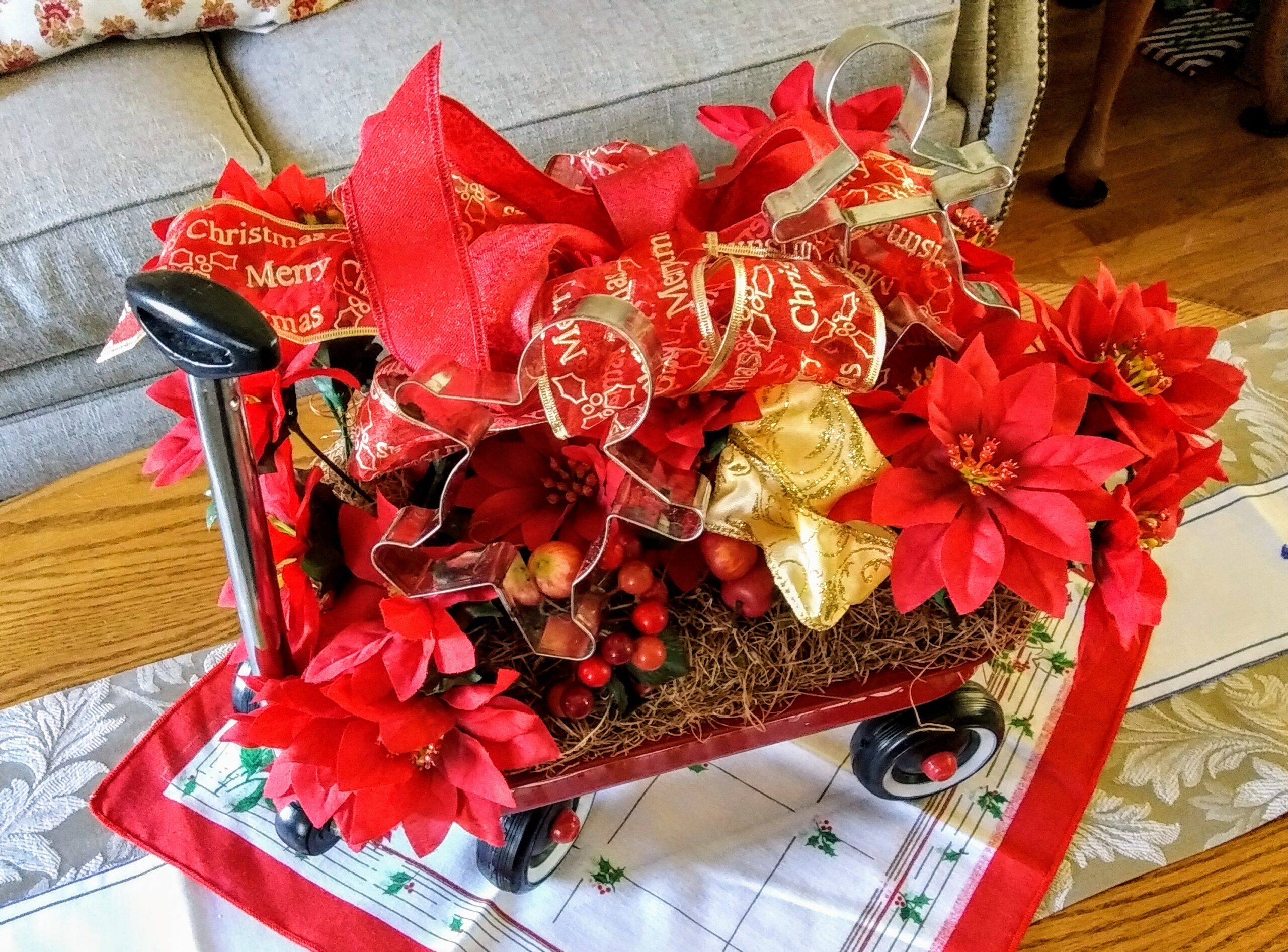 Gingerbread Men Cookie Cutters in Toy Wagon