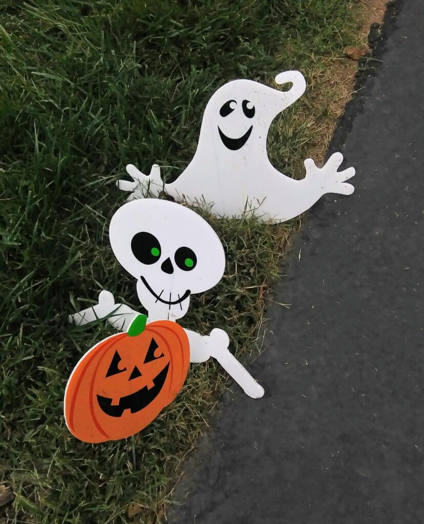 Halloween Lawn Decorations