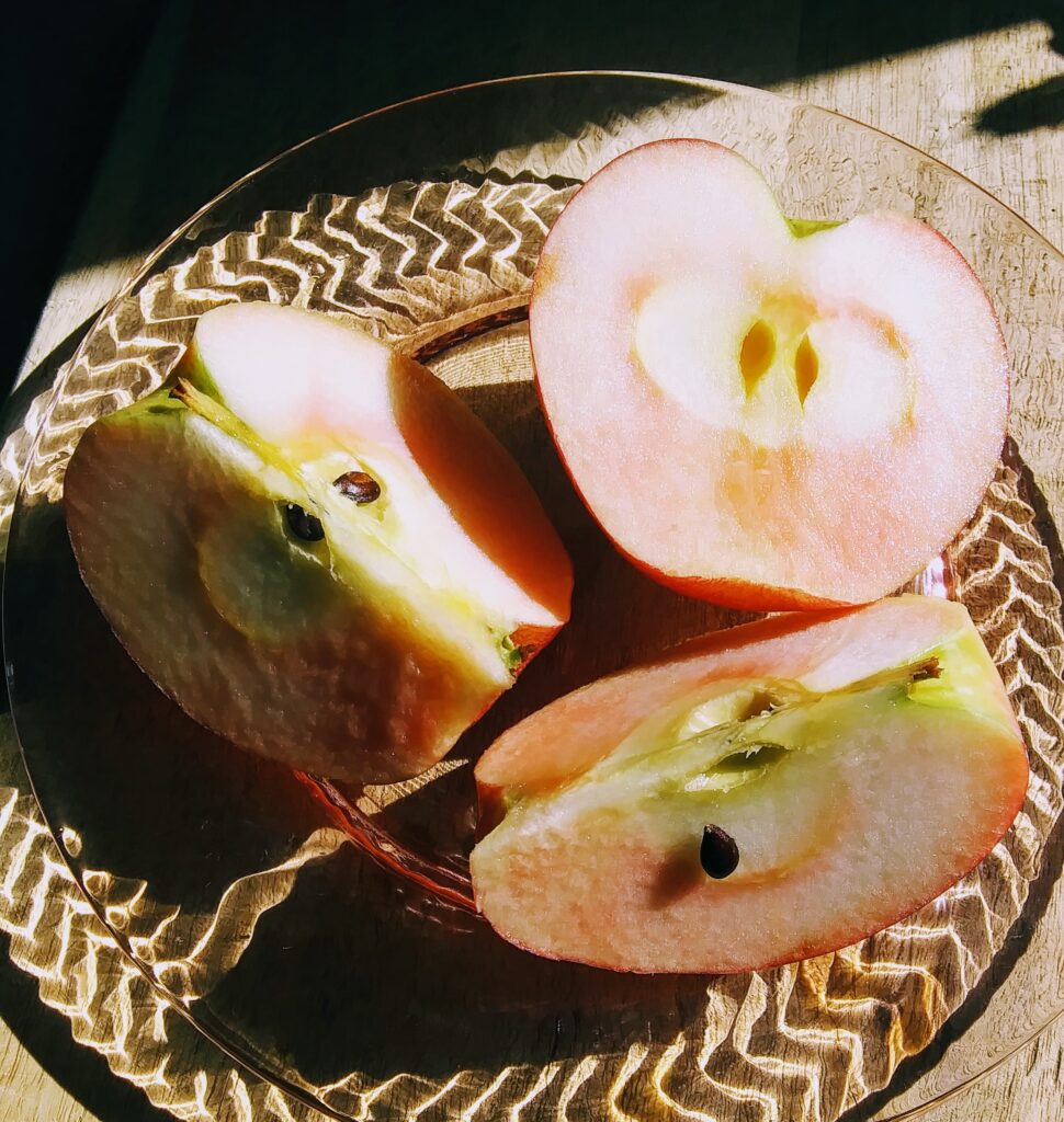 Sprouts apples