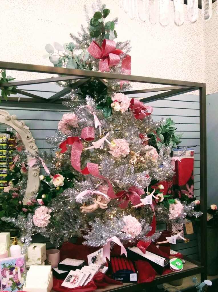 Mini Valentine's Day Tree