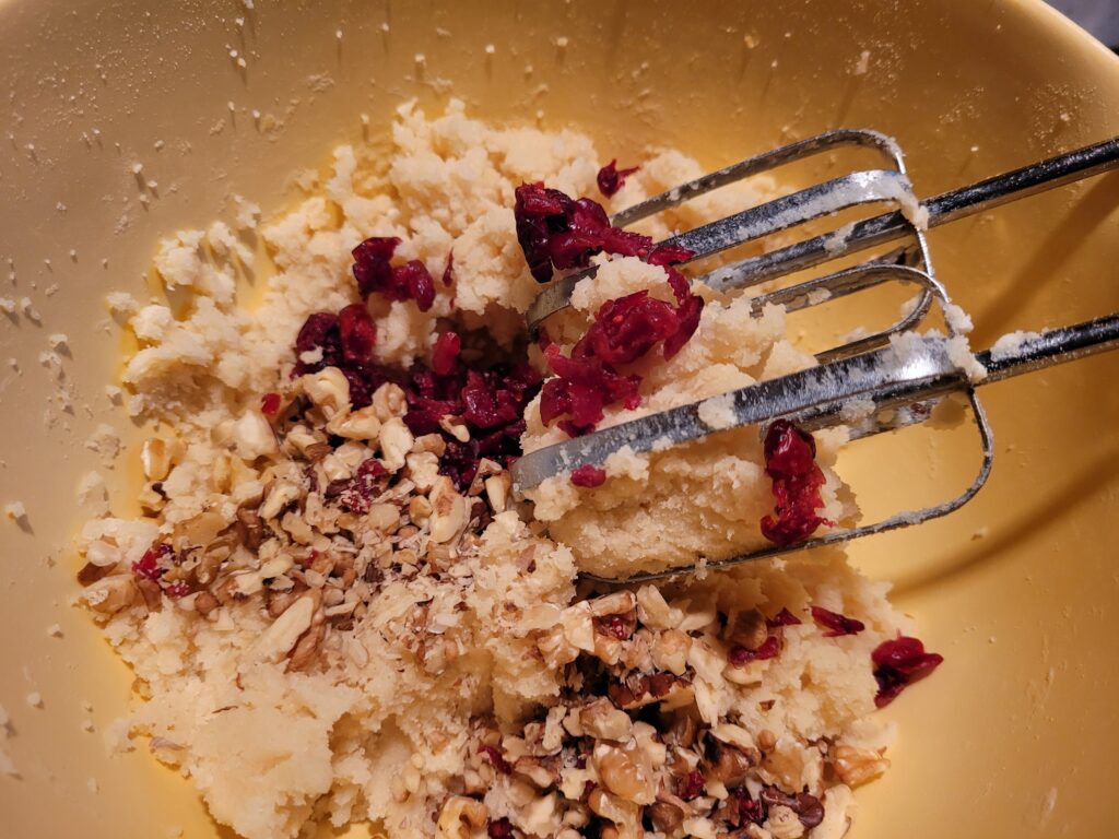 Easy Cranberry Walnut Cookies