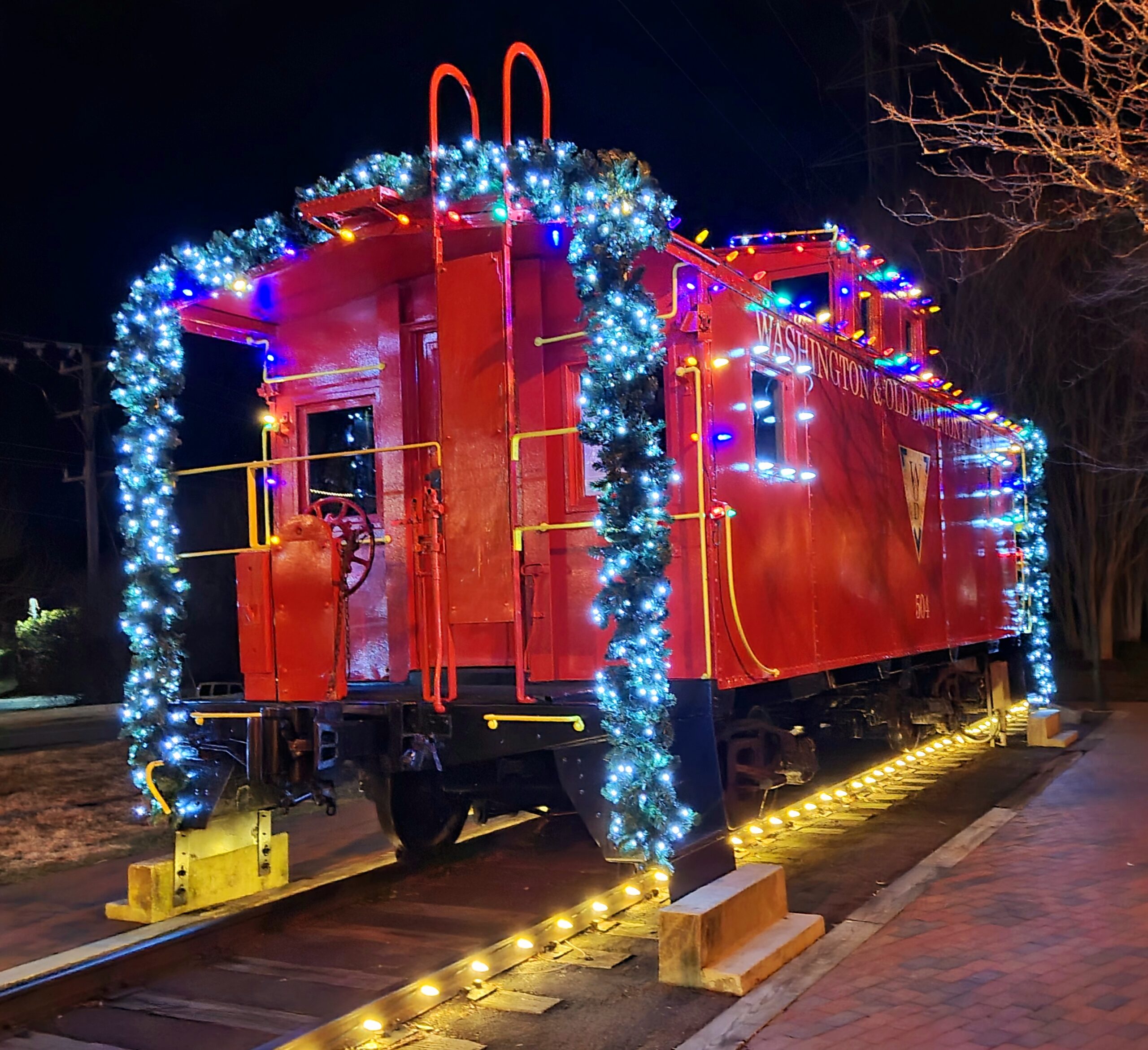 Herndon in Lights • Farmhouse Magic Blog