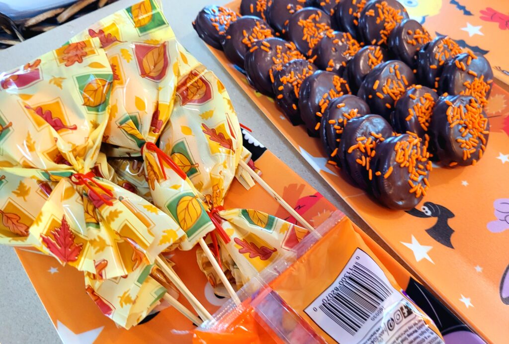 Halloween Party Helper