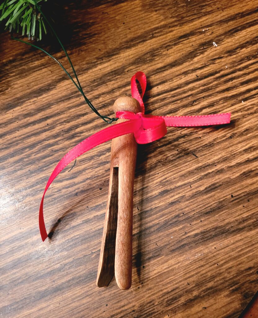 Clothespins Crafting