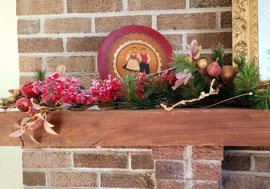 Holiday Mantel, 2025